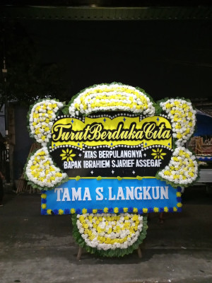 Papan Bunga Duka di Bukit Durian